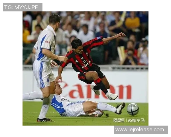 莱比锡狂胜AC米兰6-2上演帽子戏法引发历史冷门震撼全场